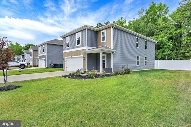 Photo - 529 Currant Cir