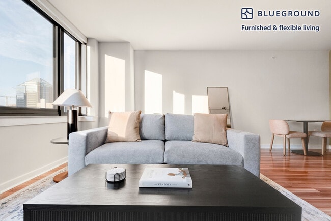 Photo - 1510 Clarendon Blvd Unit FL11-ID1148