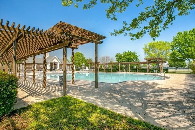 Photo - 9917 George Bush Dr