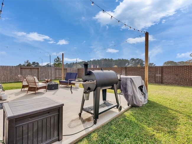 Photo - 25623 Balsamroot Dr