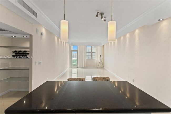 Photo - 19390 Collins Ave Unit PH17