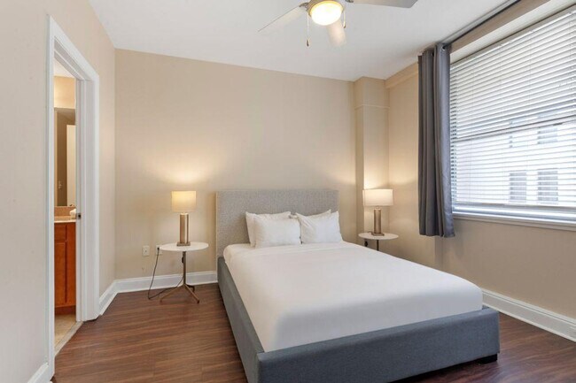 Photo - 925 Common St Unit ID1266936P