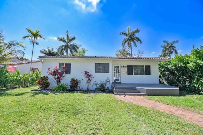 Photo - 1532 Fletcher St