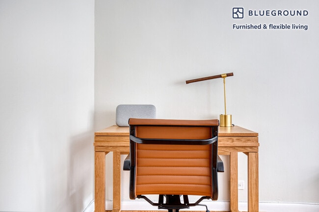 Photo - 210 W 89th St Unit FL11-ID627