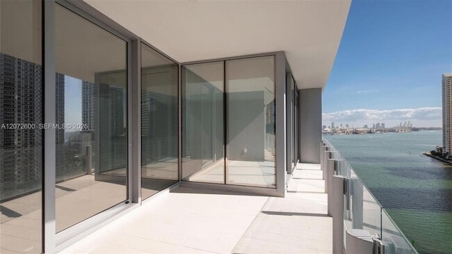 Photo - 300 Biscayne Blvd Way Unit 1805