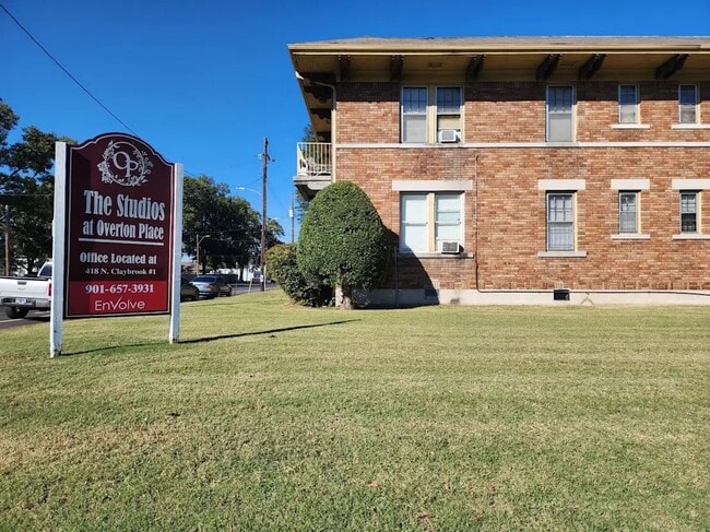 Building Photo - Overton Place