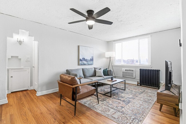 Photo - 1666 Detroit St Unit ID1318193P