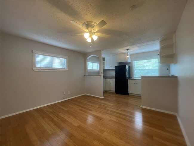Photo - 1502 Heights Blvd Unit 10