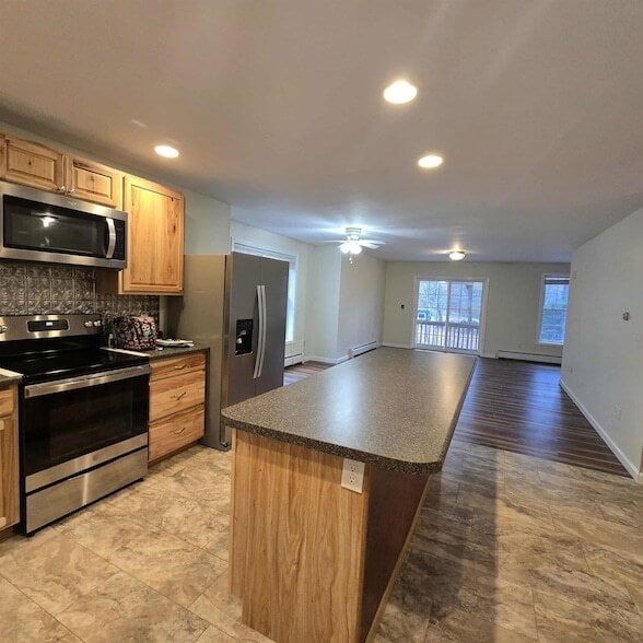 Photo - 315 Old Concord Turnpike