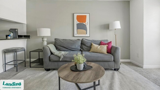 Building Photo - 2030 Northcliffe Dr Unit 119.1408710