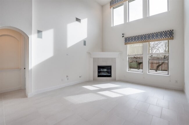 Photo - 1221 Dakota St