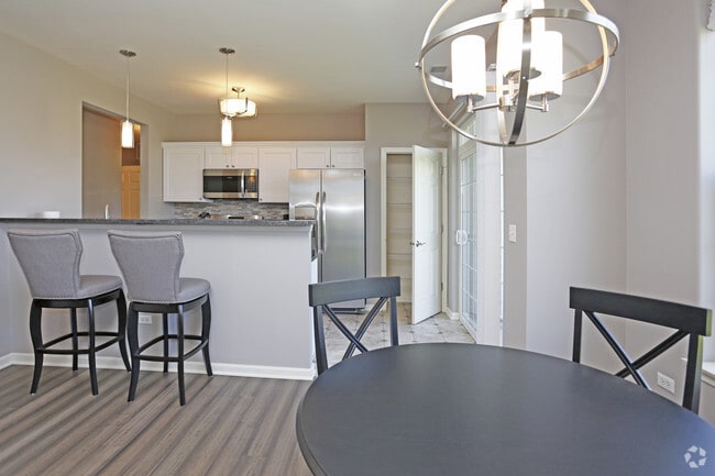 Photo - Mallard Point Apartments