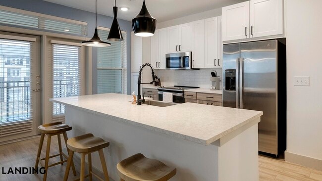 Photo - 4401 Bunker Hill Rd Unit 1401