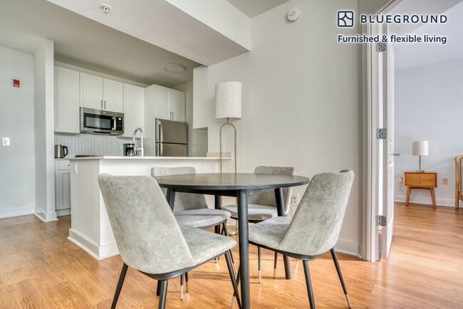 Photo - 1210 Massachusetts Ave NW Unit FL4-ID1119