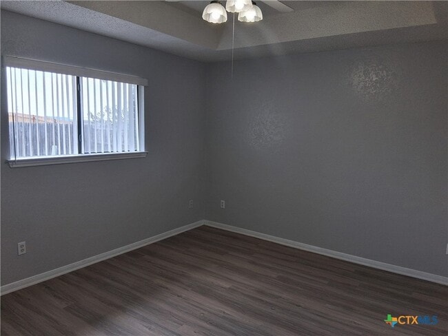 Photo - 3801 Riverrock Dr