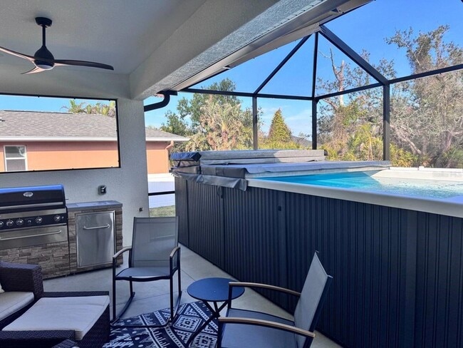 Photo - 26 Medalist Way