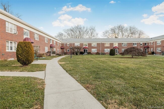 Photo - 15 Winchester Ave Unit 1B