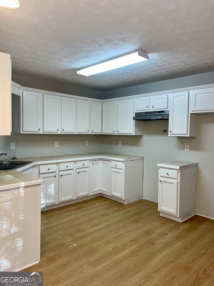 Photo - 8262 Parkwood Pl