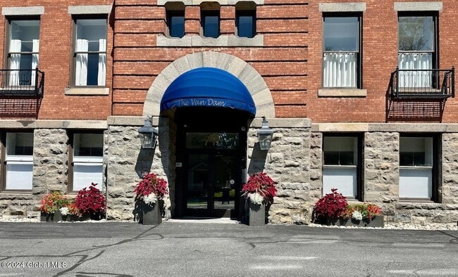 Photo - 77 Van Dam St Unit 205