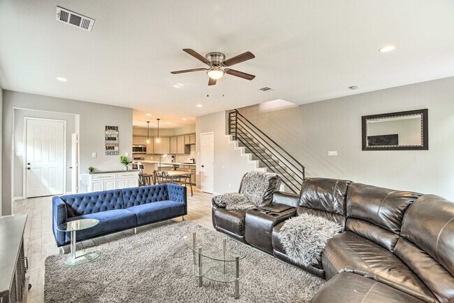 Photo - 4835 Sunflower St Unit SI ID1385590P