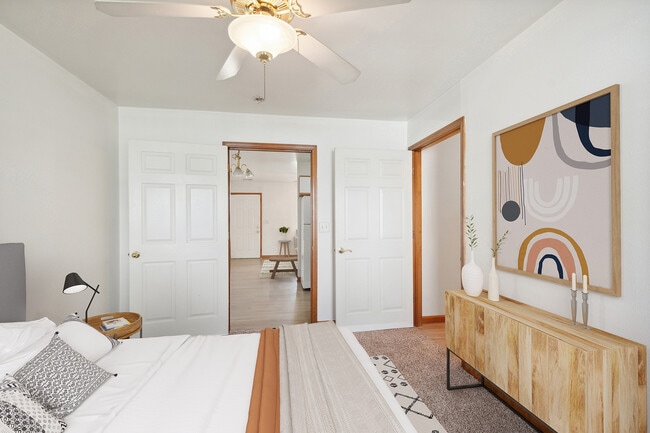 Photo - ReNew at Alton