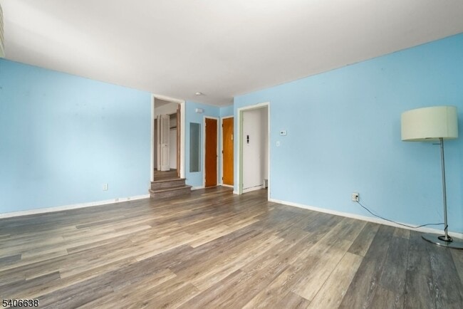 Photo - 301 Belleville Ave Unit 1