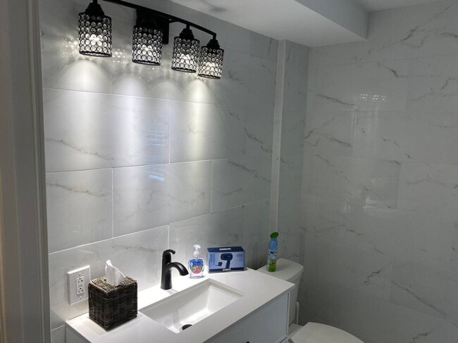 Photo - 717 Lancaster Ave Unit ID1321807P