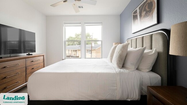 Photo - 3706 Goodwin Ave Unit 250