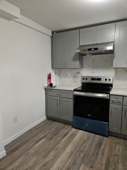 Photo - 120 Henry St Unit 2