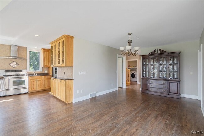 Photo - 1131 Marlyn Park Dr