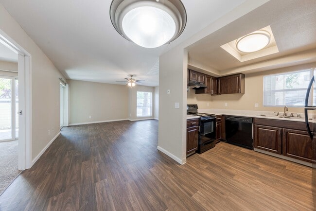 Photo - The Lodge at McCarran Ranch Apartment Homes