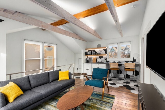 Building Photo - 71 Randolph St NE Unit ID1407702P