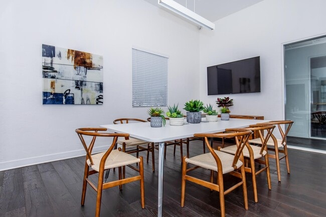 Photo - Solamonte Apartments