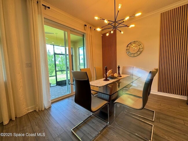 Photo - 724 Veridian Cir NW