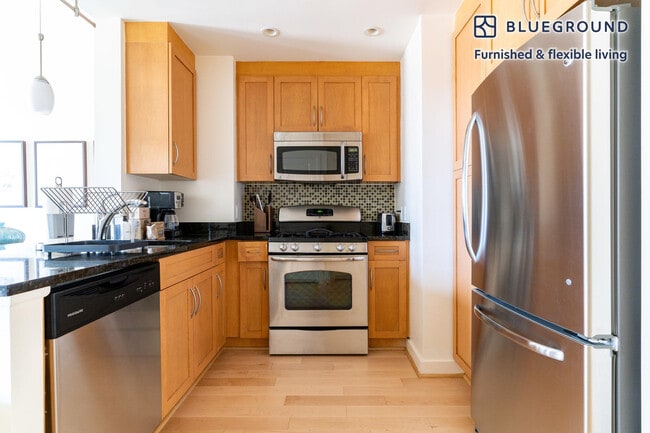 Photo - 1200 N Garfield St Unit FL6-ID800