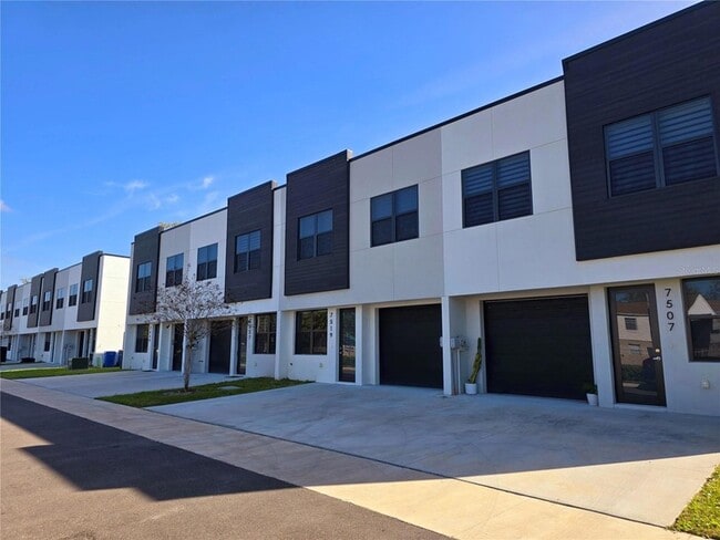 Building Photo - 7573 Gesualdo Ct