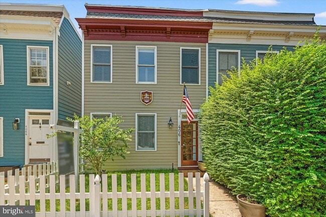 Building Photo - 406 N Payne St