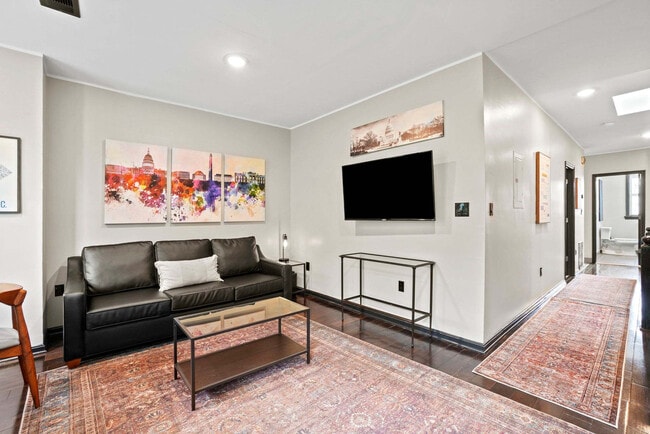 Photo - 409 O St NW Unit ID1018308P