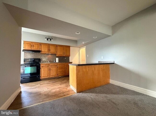 Photo - 657 N Charlotte St Unit 2