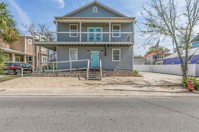 Photo - 171 Riberia St
