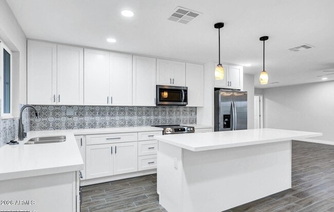 Photo - 10602 W Cumberland Dr