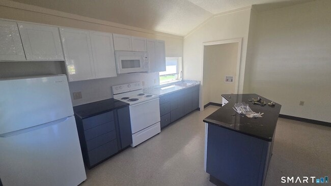 Photo - 361 Pomeroy Ave