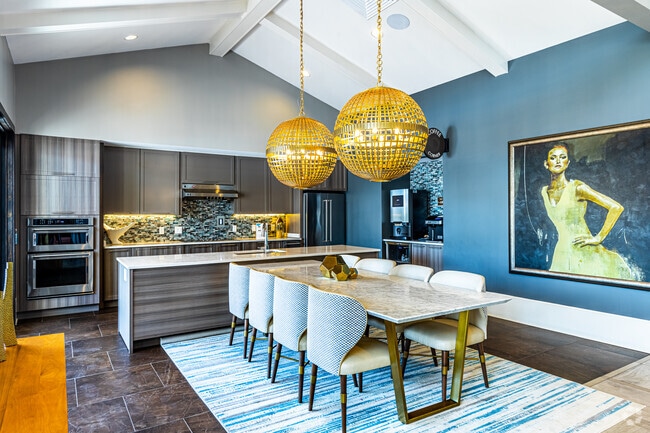 Interior Photo - Waterside Residences on Quivira