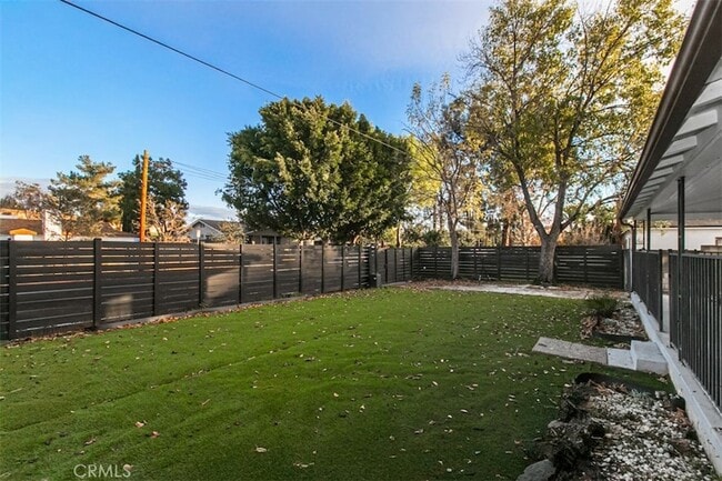 Photo - 6059 Vantage Ave