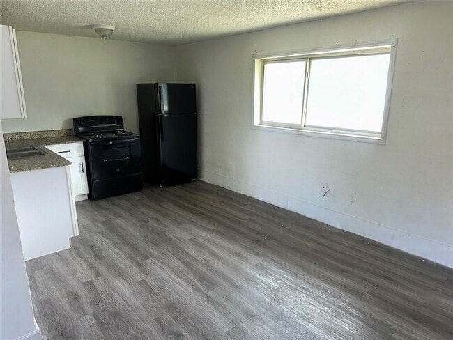 Photo - 5405 Suez St Unit 2