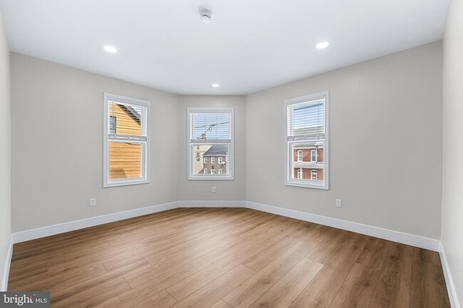 Photo - 320 W King St Unit 3