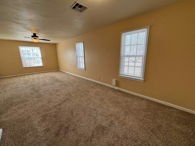 Photo - 2330 W Randolph Ave