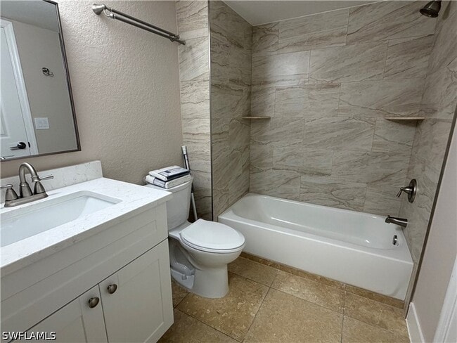 Building Photo - 4680 St Croix Ln Unit 534