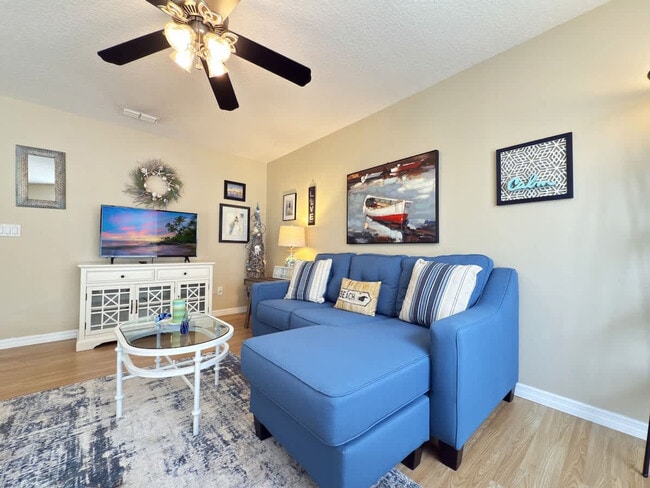 Photo - 900 Oxford Dr Unit ID1259816P