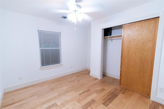 Photo - 1309 E 52nd St Unit 2